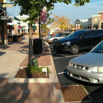 Photo taken at The Promenade Shops at Saucon Valley by Dwayne F. on 10/26/2011