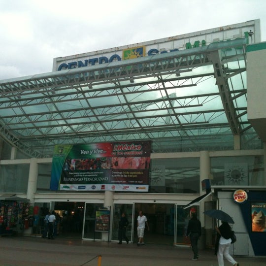 Plaza San Miguel Izcalli, México