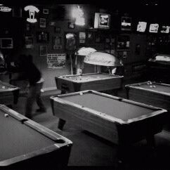 Photo taken at Bench Warmers Sports Grill by Brandon L. on 3/7/2012