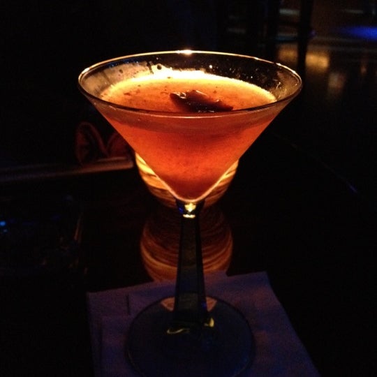 Photo taken at Martini Bar at Gulfstream Park by Chris G. on 5/6/2012