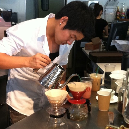 8/13/2011にGary R.がIOTA Brew Cafeで撮った写真