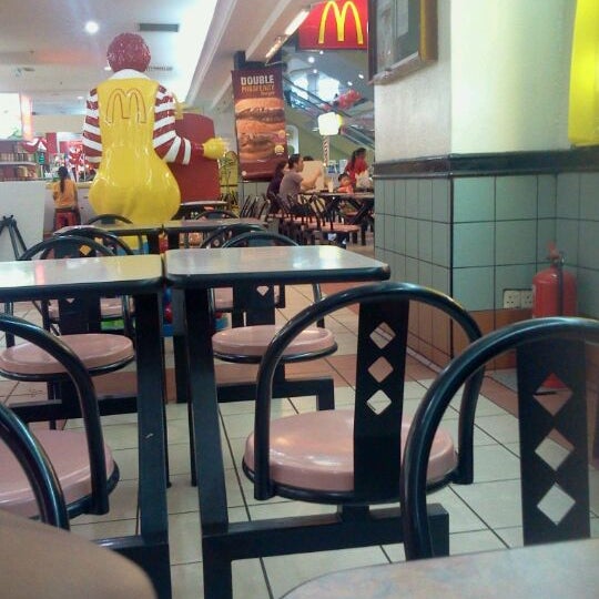 Mcdonald S Fast Food Restaurant In Batu Pahat