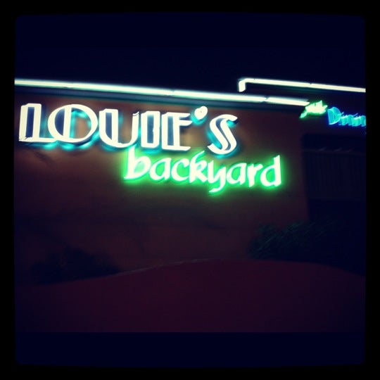 Foto diambil di Louie&#39;s Backyard oleh Darryl G. pada 5/26/2012