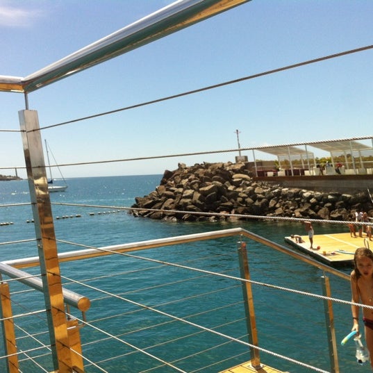 Das Foto wurde bei La Punta Yacht Club Pasito Blanco von Patricia P. am 4/29/2012 aufgenommen