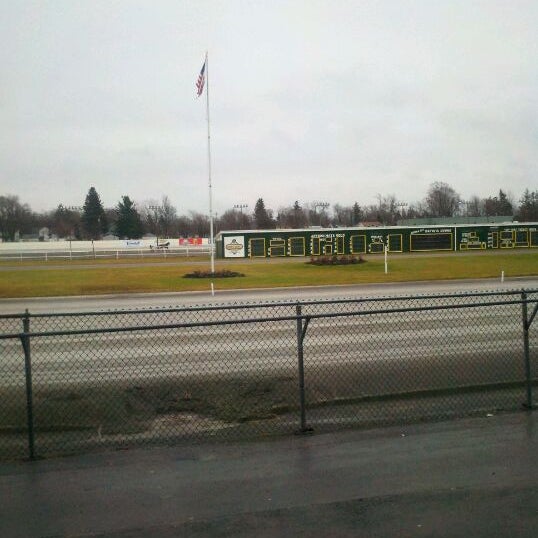 Photo taken at Batavia Downs Gaming &amp; Racetrack by Kimberly G. on 12/22/2011