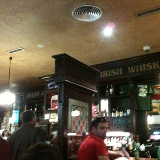 Снимок сделан в Flaherty&#39;s Irish Bar пользователем Rafa P. 9/20/2011