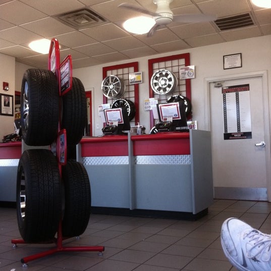 Discount Tire Automotive Repair Shop