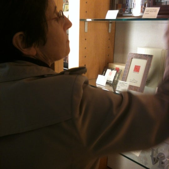 Photo taken at The Metropolitan Museum of Art Store at Rockefeller Center by Hope Anne N. on 11/12/2011