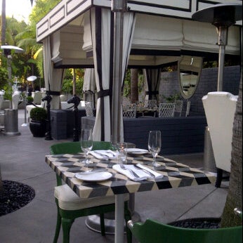 9/4/2011에 Krista M.님이 Cast Restaurant at Viceroy Santa Monica에서 찍은 사진