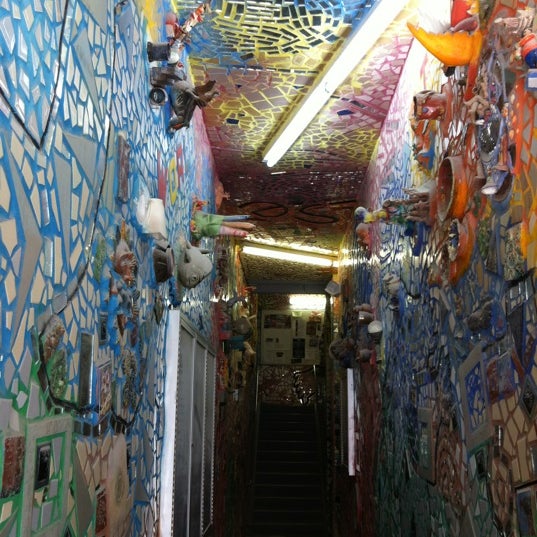 The Clay Studio Art Gallery in Center City East