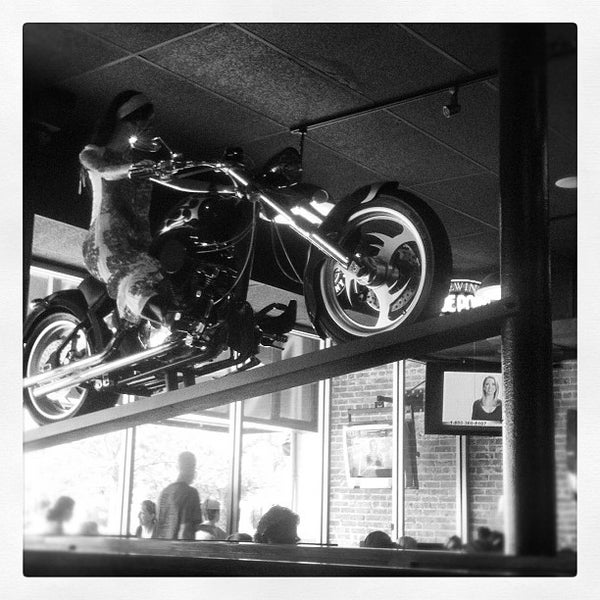 6/25/2012にNancy W.がLola&#39;s Burrito &amp; Burger Jointで撮った写真
