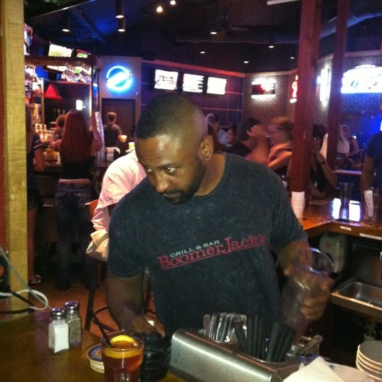Foto diambil di BoomerJack&#39;s Grill and Bar oleh Michael T. pada 6/16/2012