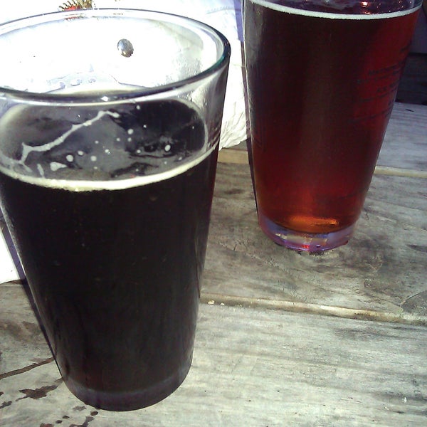 Ellies brown ale and avalanche amber