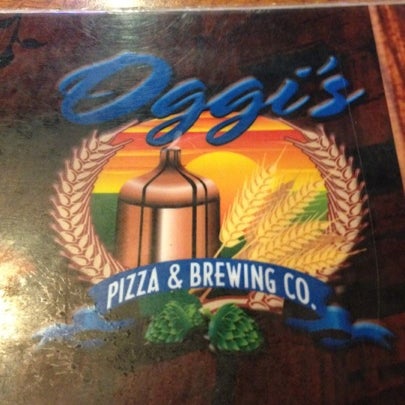 Photo taken at Oggi’s Pizza &amp; Brewhouse Point Loma by Sean M. on 7/20/2012