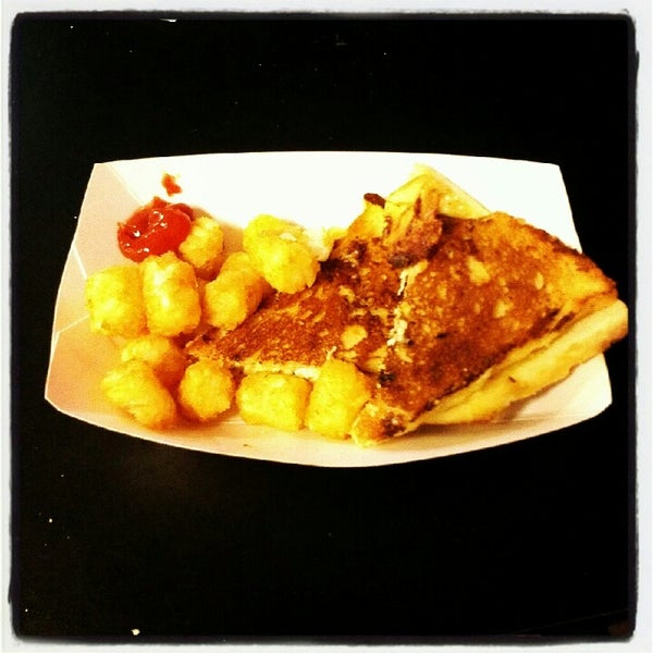 The Grilled Cheese Truck Food Truck in Los Angeles