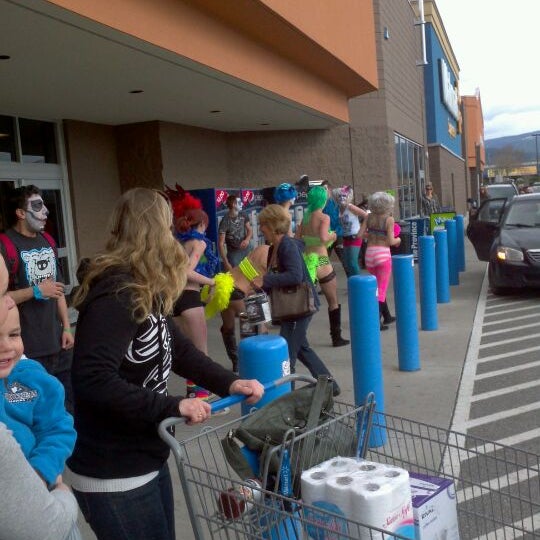 Walmart Kelowna, BC