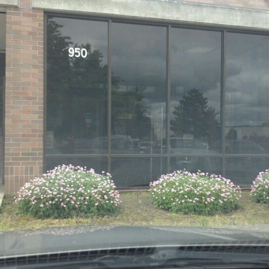 Westside Post Office West Eugene 950 Tyinn St