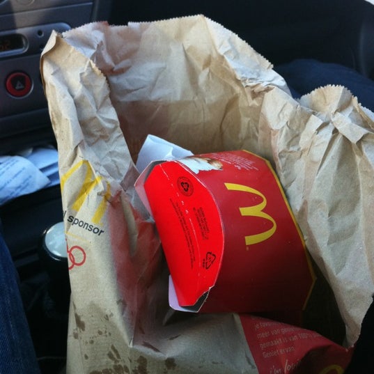 Снимок сделан в McDonald&#39;s пользователем Stevie 2/11/2012