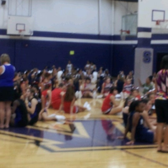 Vines High School High School