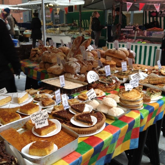 Meeting House Square - Plaza in Temple Bar