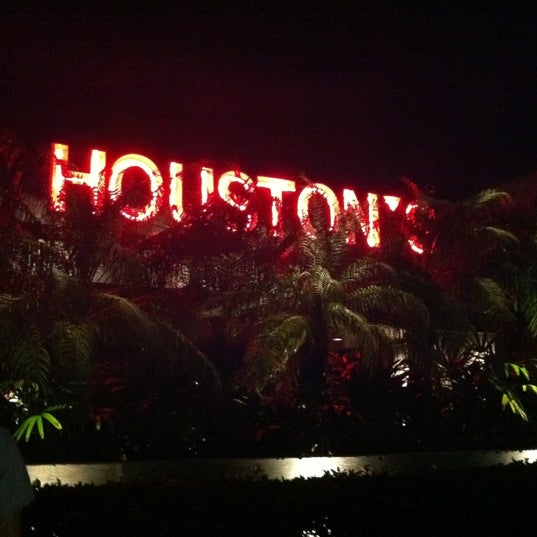 Photos at Houston's 17355 Biscayne Blvd
