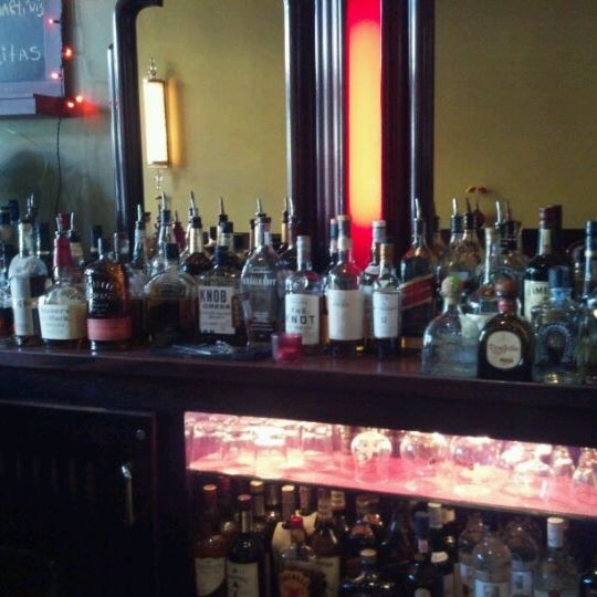 Foto tirada no(a) Scotty&#39;s Bar &amp; Grill por Kyle E. em 5/10/2012