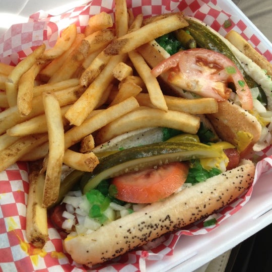 Pappy's Chicago Style Eatery Greater East Side 1783 Maryland Ave E