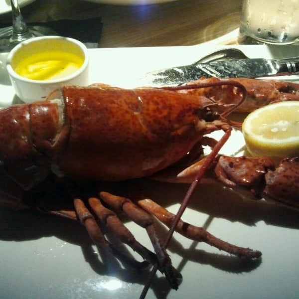6/4/2013 tarihinde Tam C.ziyaretçi tarafından Devon Seafood &amp; Steak'de çekilen fotoğraf