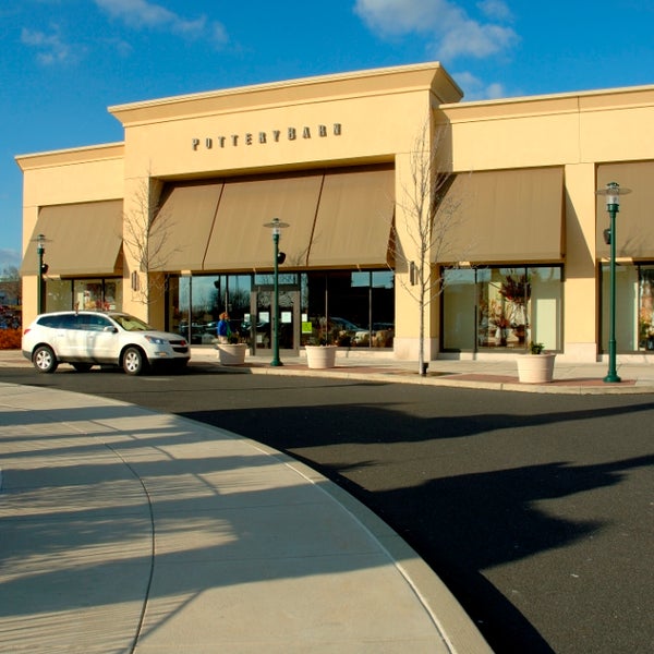 Photos At Pottery Barn 2 Tips