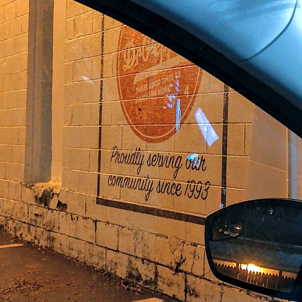 Holt's Hometown Foods Grocery Store in Ridgetop