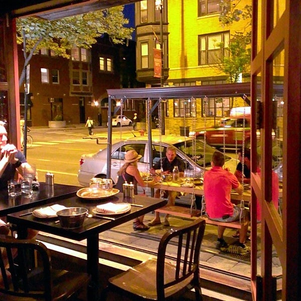 mEAT Chicago (Now Closed) Steakhouse in Chicago