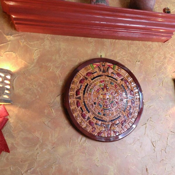 Photo taken at The Mayan Palace Mexican Cuisine by Christopher V. on 11/29/2013