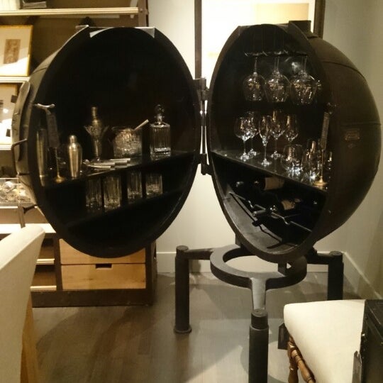 Restoration Hardware Oak Brook, IL