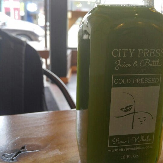 2/29/2016에 Christopher V.님이 City Press Juice &amp; Bottle에서 찍은 사진