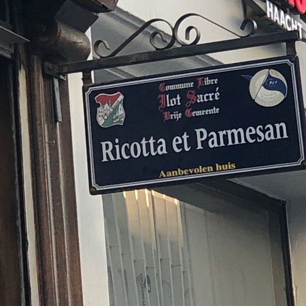 Foto scattata a Ricotta &amp; Parmesan da Mac C. il 9/15/2019