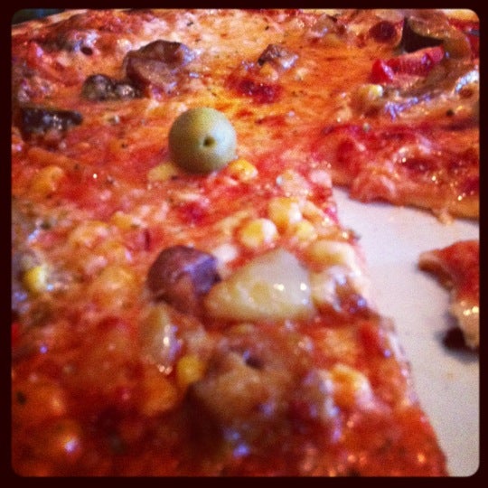 Photo taken at Spizza by AnaCatanna on 11/11/2012
