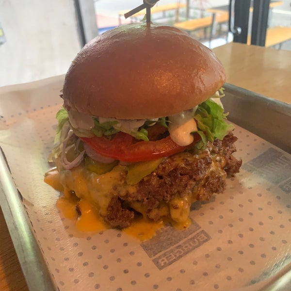 รูปภาพถ่ายที่ Guarita Burger โดย Daniel เมื่อ 11/10/2019