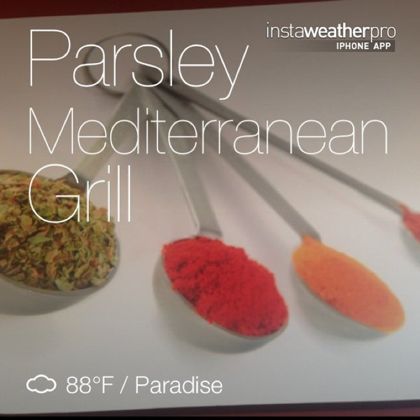 รูปภาพถ่ายที่ Parsley Modern Mediterranean โดย Cathy V. เมื่อ 9/7/2013