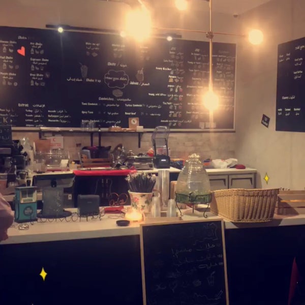 One of the best coffee shops in Riyadh if not the best, their fresh juice selection is outstanding and their service is unmatched 👍👍