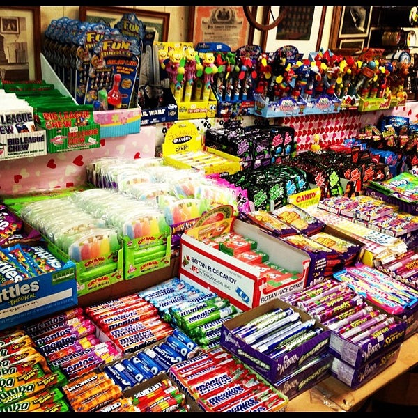 Candy Baron - Main Beach - 4 tips from 789 visitors