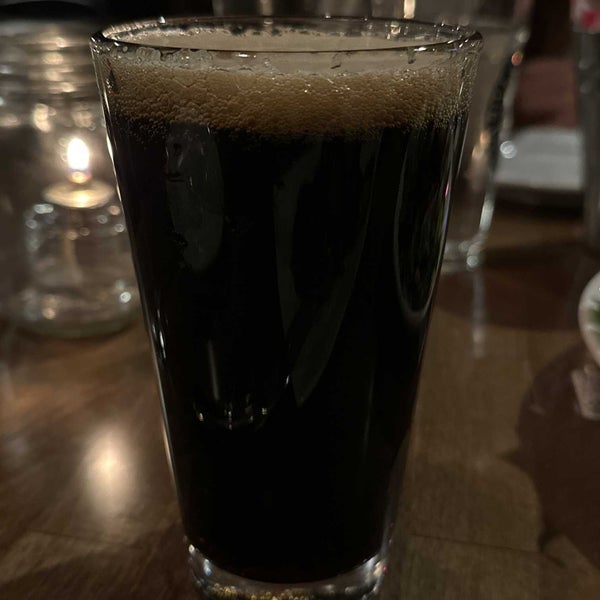 Photo prise au Two Rivers Brewing Co. par @Beer Is My Church le1/21/2023