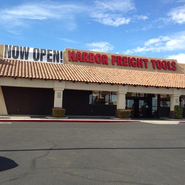 Harbor Freight Tools Hardware Store in Las Vegas