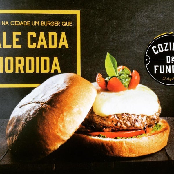 Foto diambil di Cozinha dos Fundos Burger oleh Carnes F. pada 6/17/2016