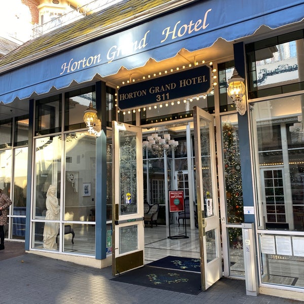 Foto scattata a Horton Grand Hotel da Jeremy il 1/1/2022