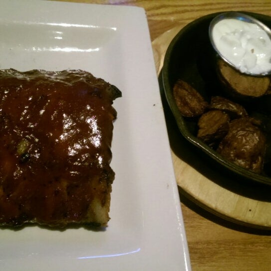 Photo taken at Chili&#39;s Grill &amp; Bar by Duane S. on 2/1/2015