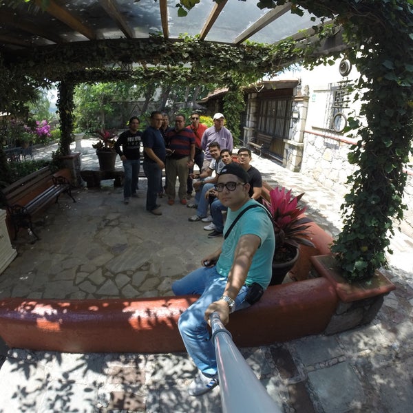 Foto diambil di Ex-Hacienda del Cochero oleh HElio A. pada 6/18/2015