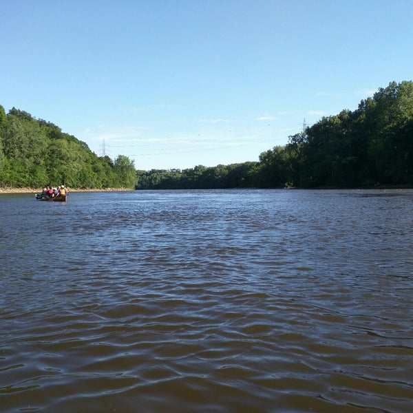 Foto tirada no(a) The Mighty Mississippi por dgw em 6/21/2017