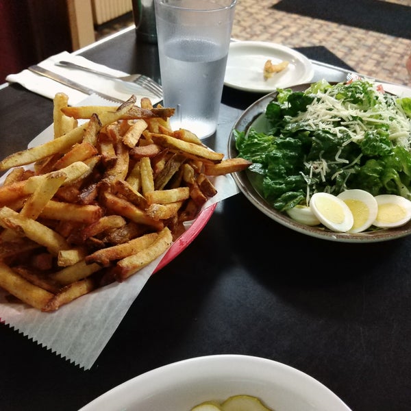 Convention Grill and Fountain Edina、MN