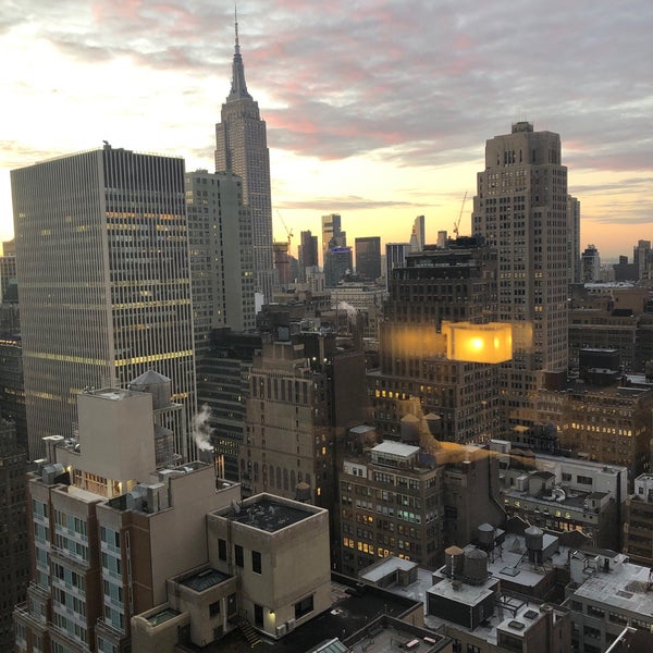 Photo prise au Hilton New York Times Square par Rua D. le1/27/2019