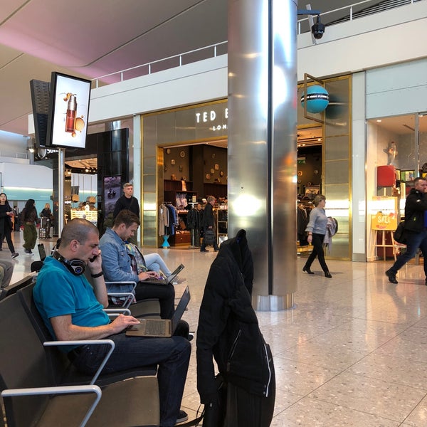 sunglasses hut heathrow